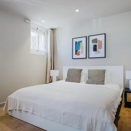 Holiday home Blueground La Dreta Balcony Ac Nr Sagrada Bcn-174 *