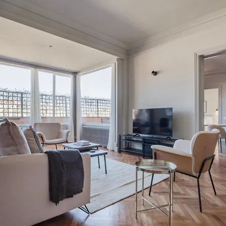 Blueground La Dreta Balcony Ac Nr Sagrada Bcn-174 Holiday home