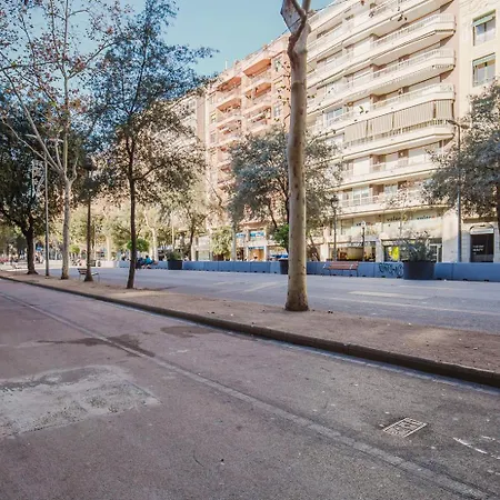 Blueground La Dreta Balcony Ac Nr Sagrada Bcn-174 Holiday home